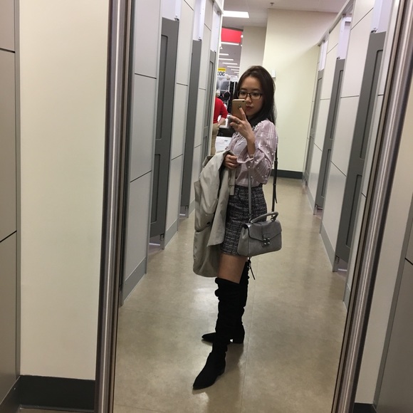 ‫Zip Back Tweed Skirt (w/ pockets) - Picture 6 of 8